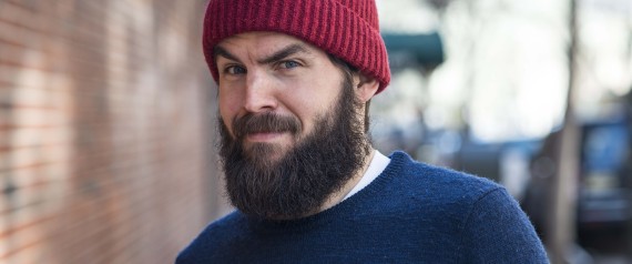 Estudo revela que homens que usam estilo de barba da moda se tornam menos atraentes