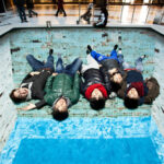 Piscina tridimensional "assusta" visitantes em shopping japonês