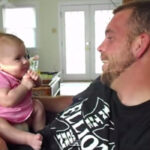 Vídeo de bebê de 2 meses dizendo eu te amo para o pai se torna viral na internet